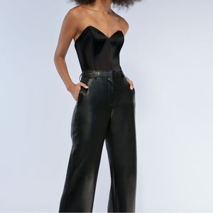 Aritzia Babaton Blaze Bodysuit